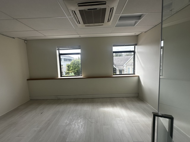To Let Commercial Property for Rent in Newlands Western Cape